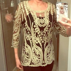 Ultra Pink gold and black top